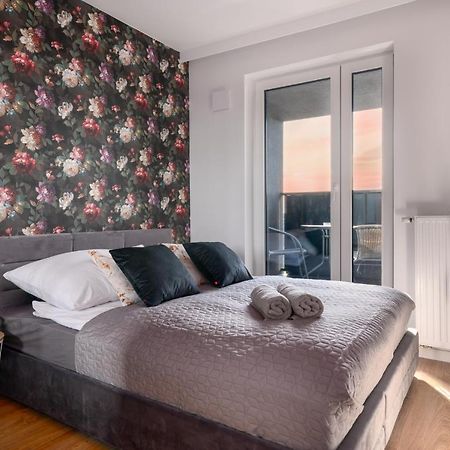 Star4You II Apartments فروتسواف المظهر الخارجي الصورة