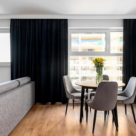 Star4You II Apartments فروتسواف المظهر الخارجي الصورة